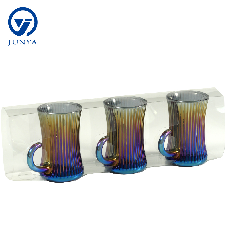 Modern Black Tea Mug Set Featuring Distinctive Glass Design