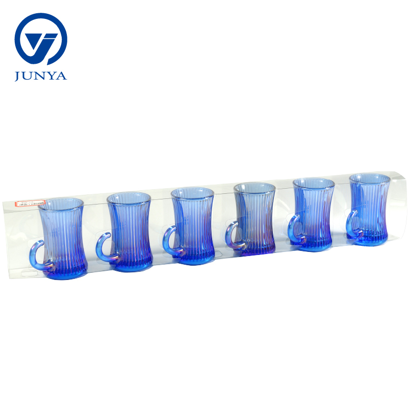 Modern Black Tea Mug Set Featuring Distinctive Glass Design
