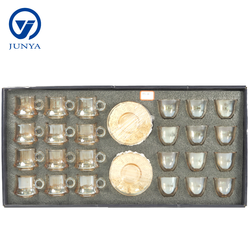Modern Black Tea Mug Set Featuring Distinctive Glass Design