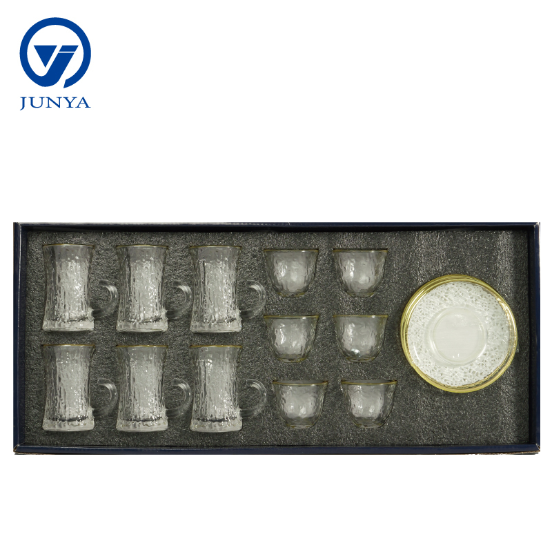 Elegant Modern Black Tea Mug Set with Unique Glass Design