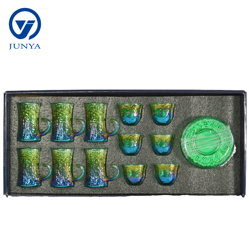 Elegant Modern Black Tea Mug Set with Unique Glass Design