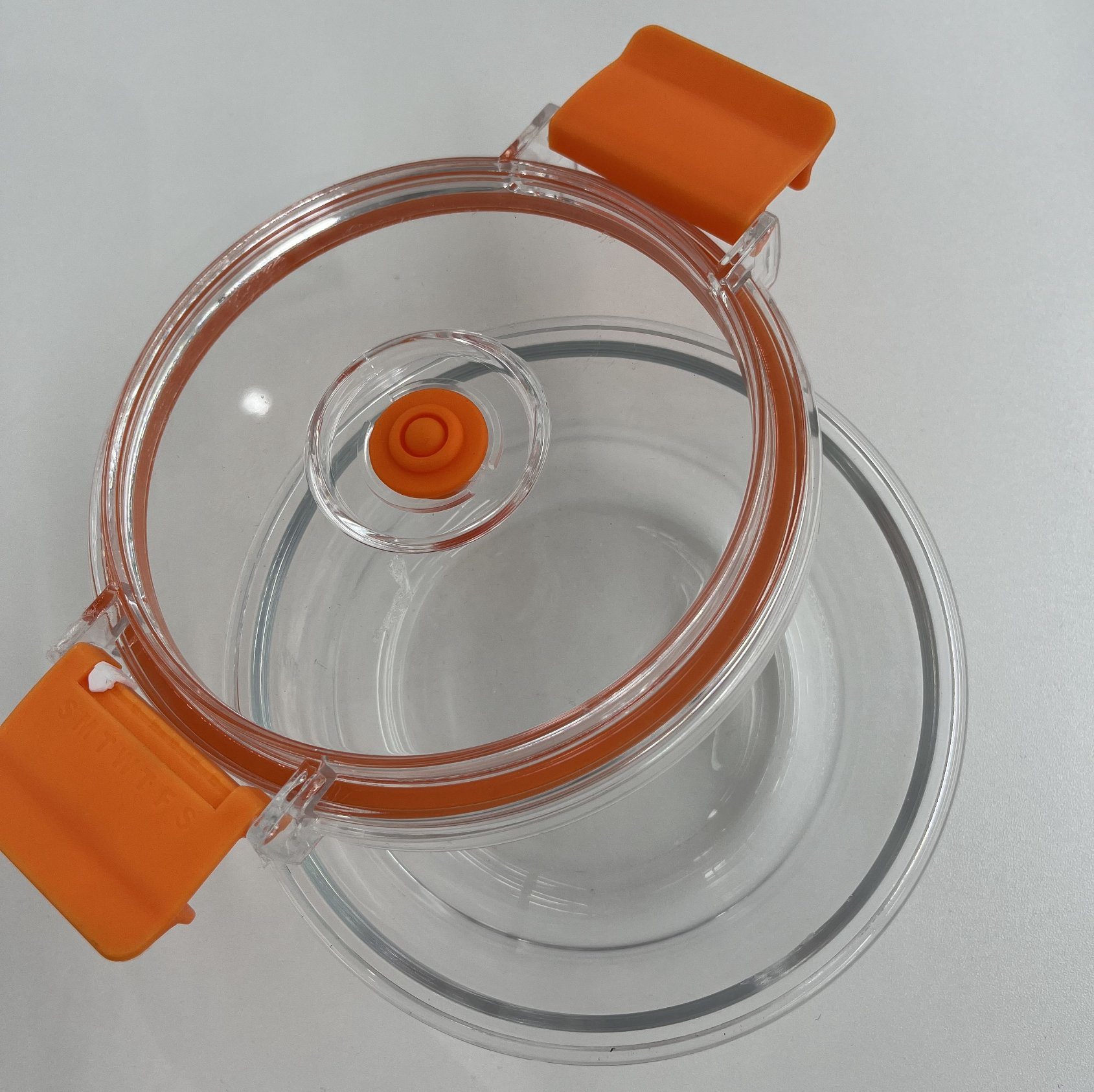 High-Borosilicate Glass Food Container with Orange Vacuum Lid Round Shape