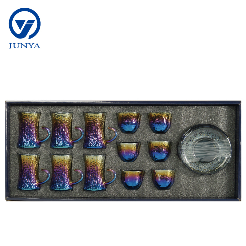 Elegant Modern Black Tea Mug Set with Unique Glass Design