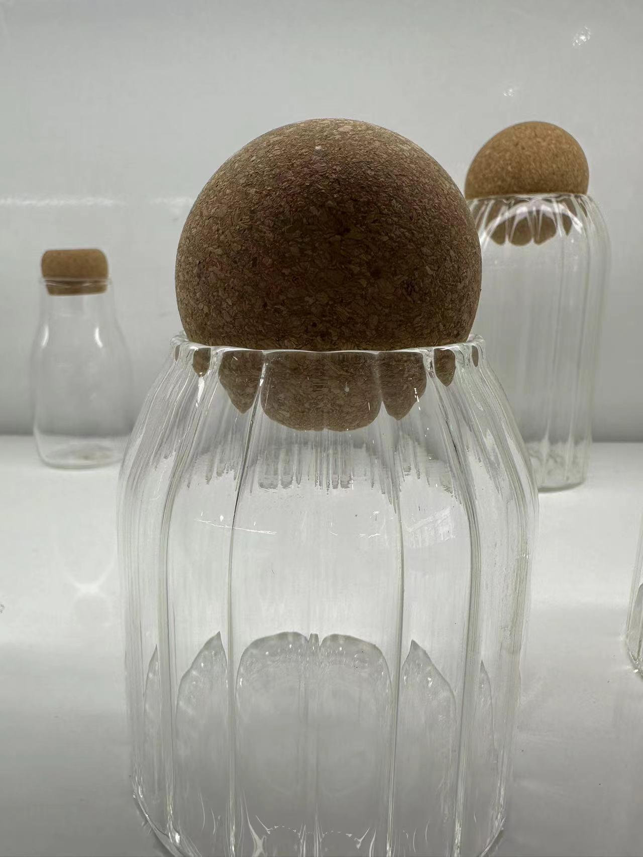 High-Borosilicate Glass Storage Jar with Bamboo Wood Ball