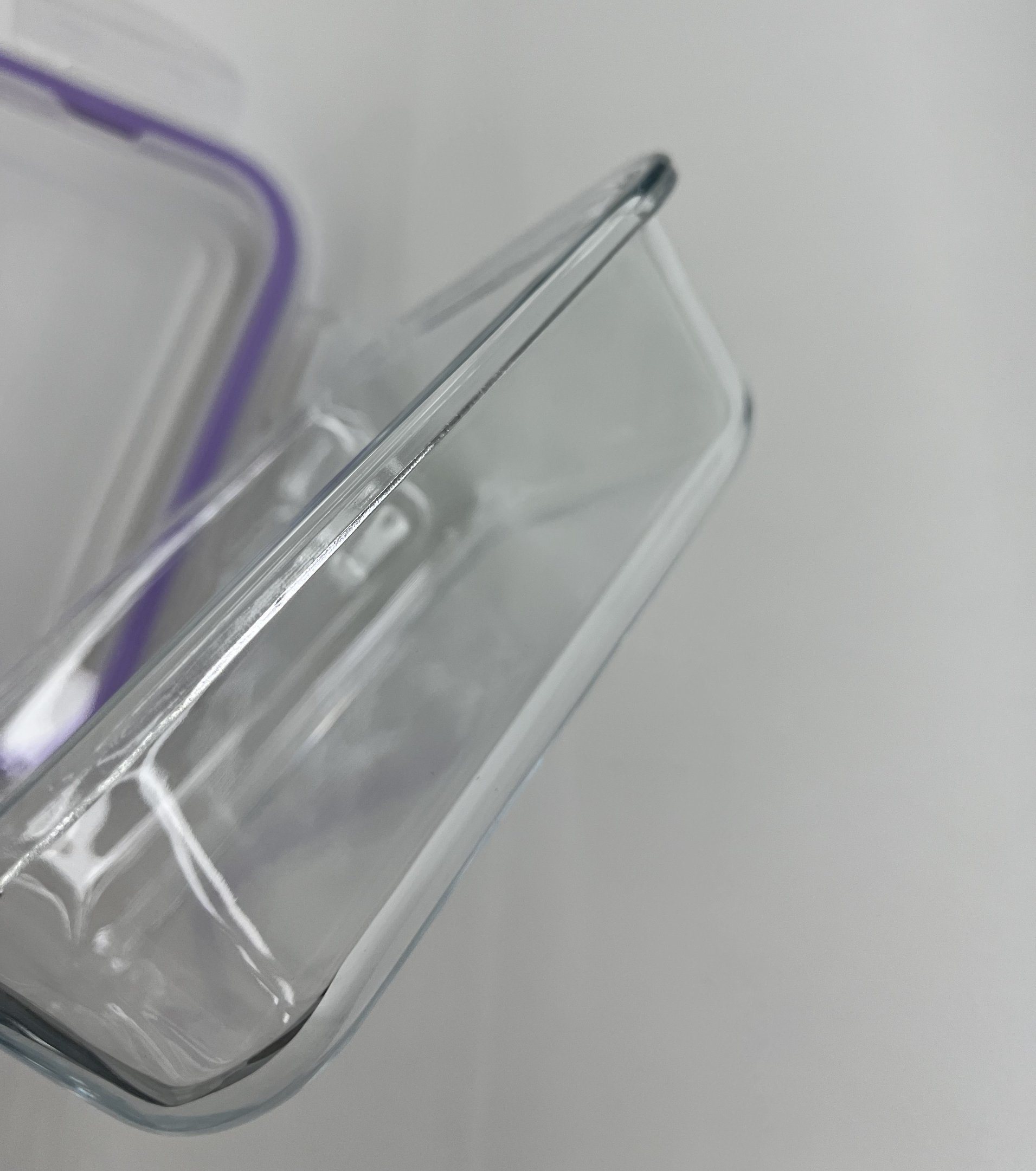 Rectangle Glass Food Container with Four Lock Plastic Lid