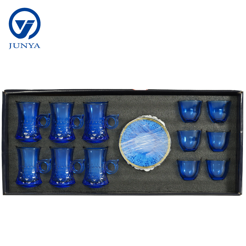 Elegant Modern Black Tea Mug Set with Unique Glass Design