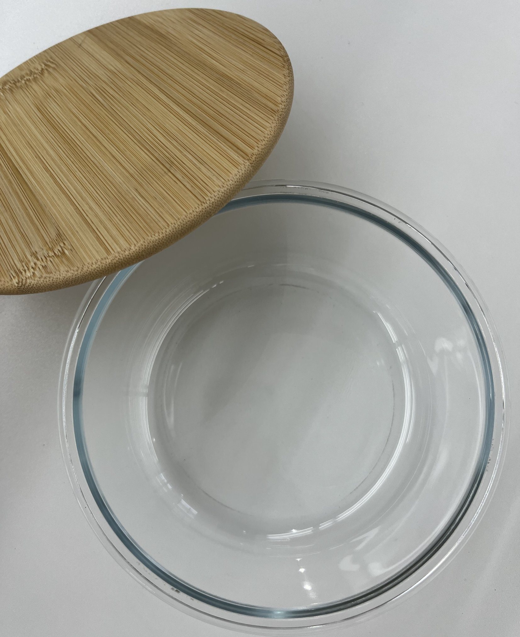 High-Borosilicate Glass Food Container with Bamboo Wood Lid Round Shape