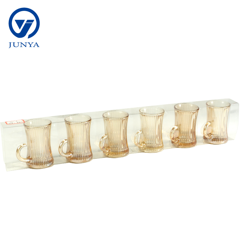 Modern Black Tea Mug Set Featuring Distinctive Glass Design