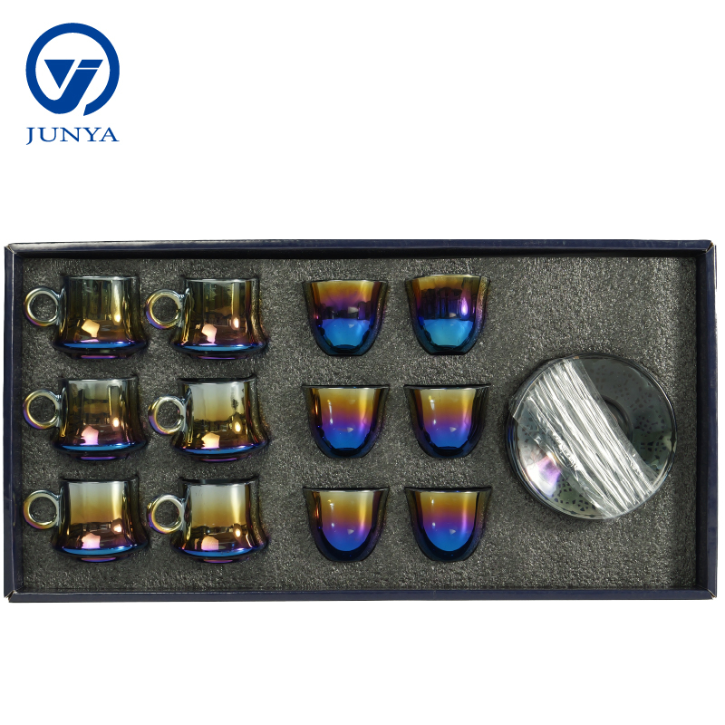 Modern Black Tea Mug Set Featuring Distinctive Glass Design