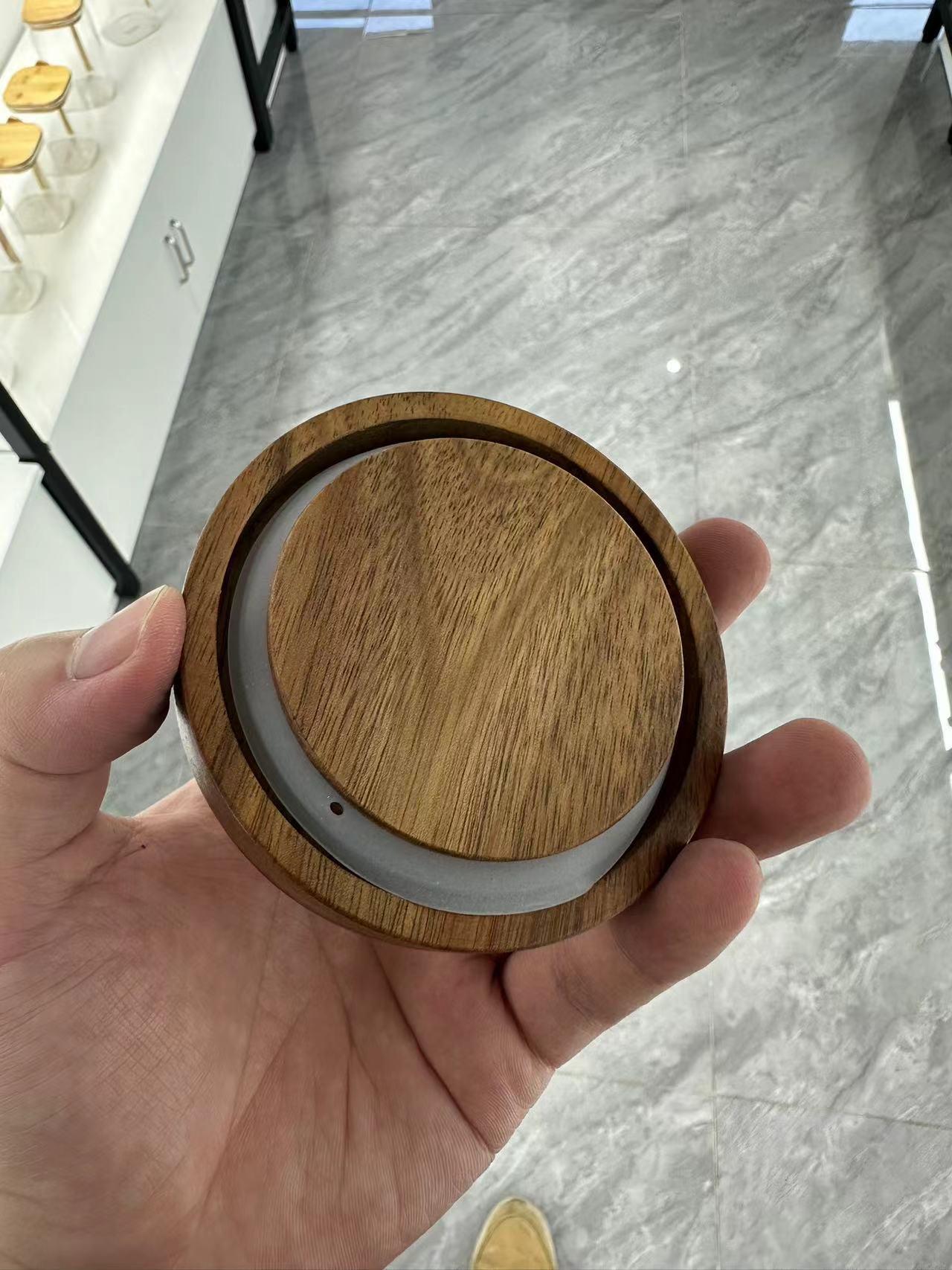 High-Borosilicate Glass Storage Jar with Bamboo Wood Lid Stripe Inside