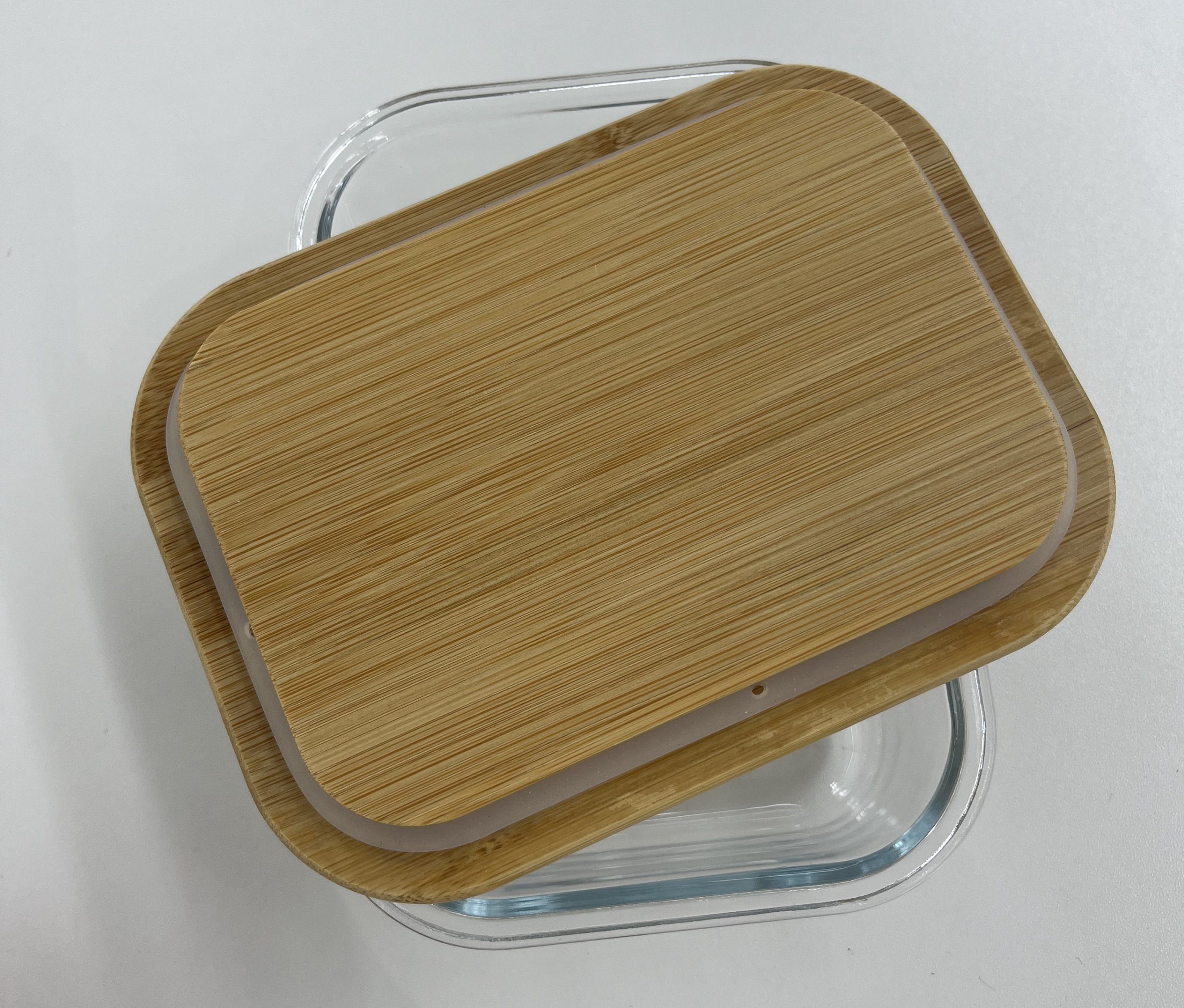 Rectangle Glass Food Container with Bamboo Wood Lid Indentation